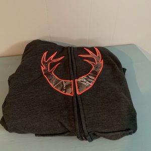 Beautiful Realtree Zip Up